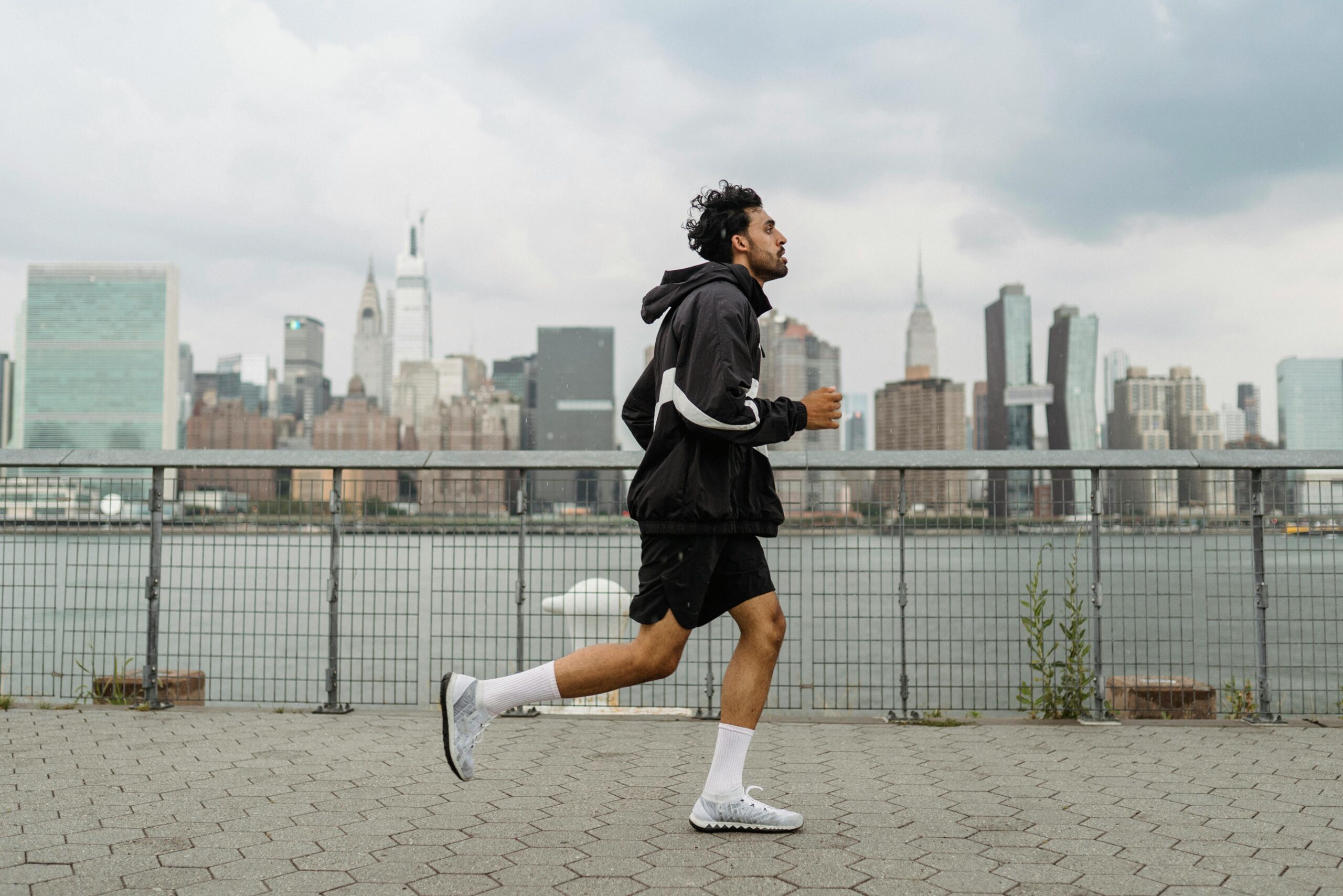 Runner in City - Running FAQ
